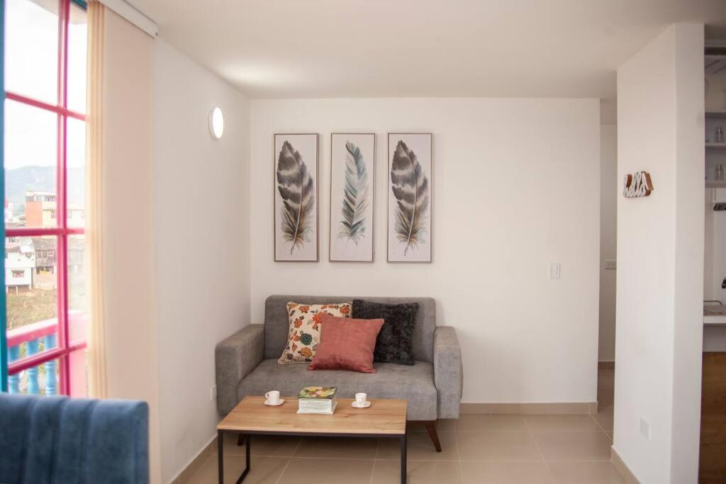 Apartamento amplio cerca al parque Guatape - Pajaros