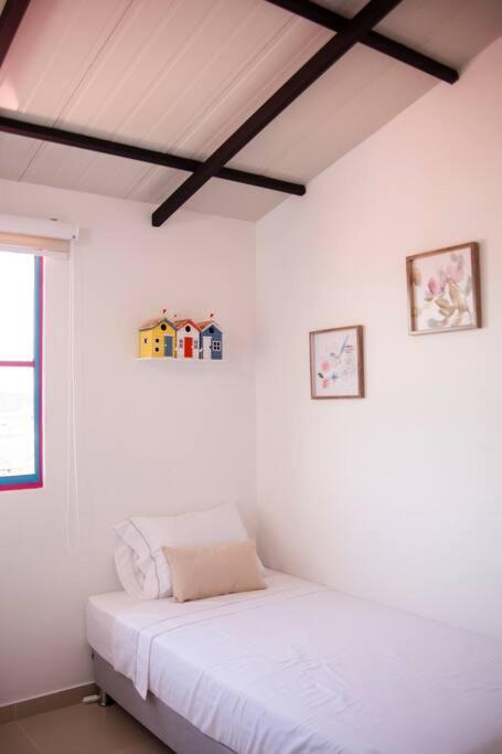 Apartamento amplio cerca al parque Guatape - Pajaros