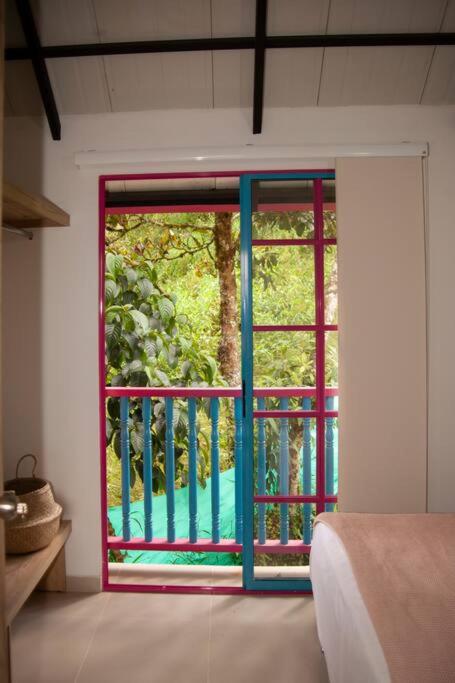 Apartamento amplio cerca al parque Guatape - Pajaros