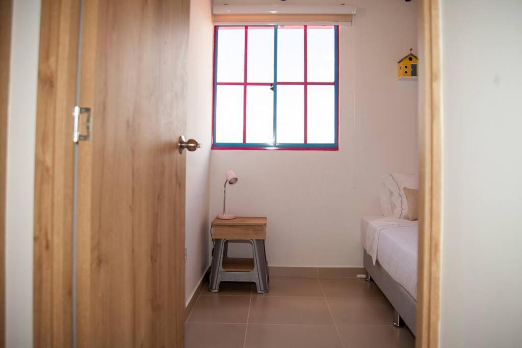 Apartamento amplio cerca al parque Guatape - Pajaros