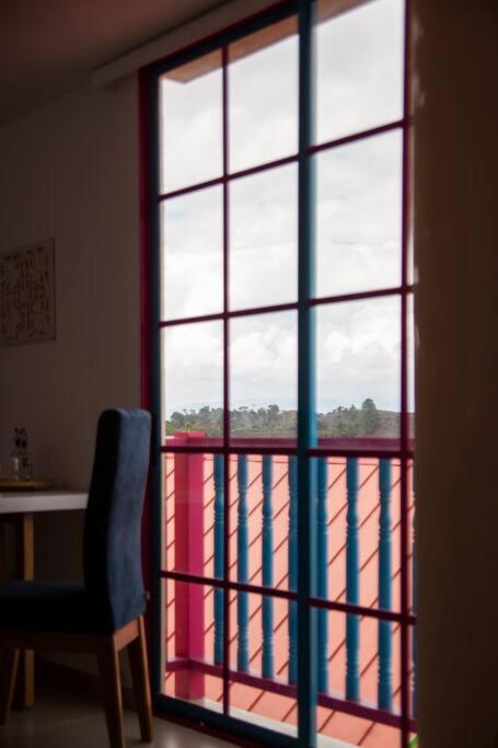 Apartamento amplio cerca al parque Guatape - Pajaros