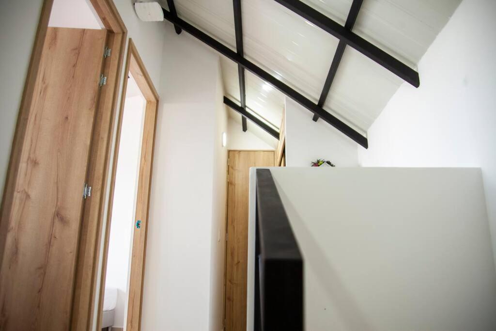 Apartamento amplio cerca al parque Guatape - Pajaros