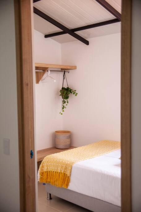 Apartamento amplio cerca al parque Guatape - Pajaros
