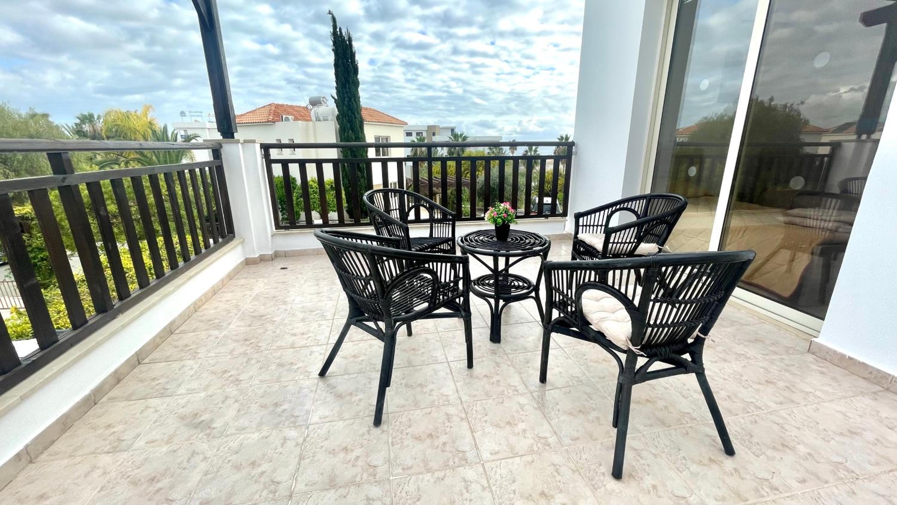 Villa Georgina & Villa Marianda Coral Bay