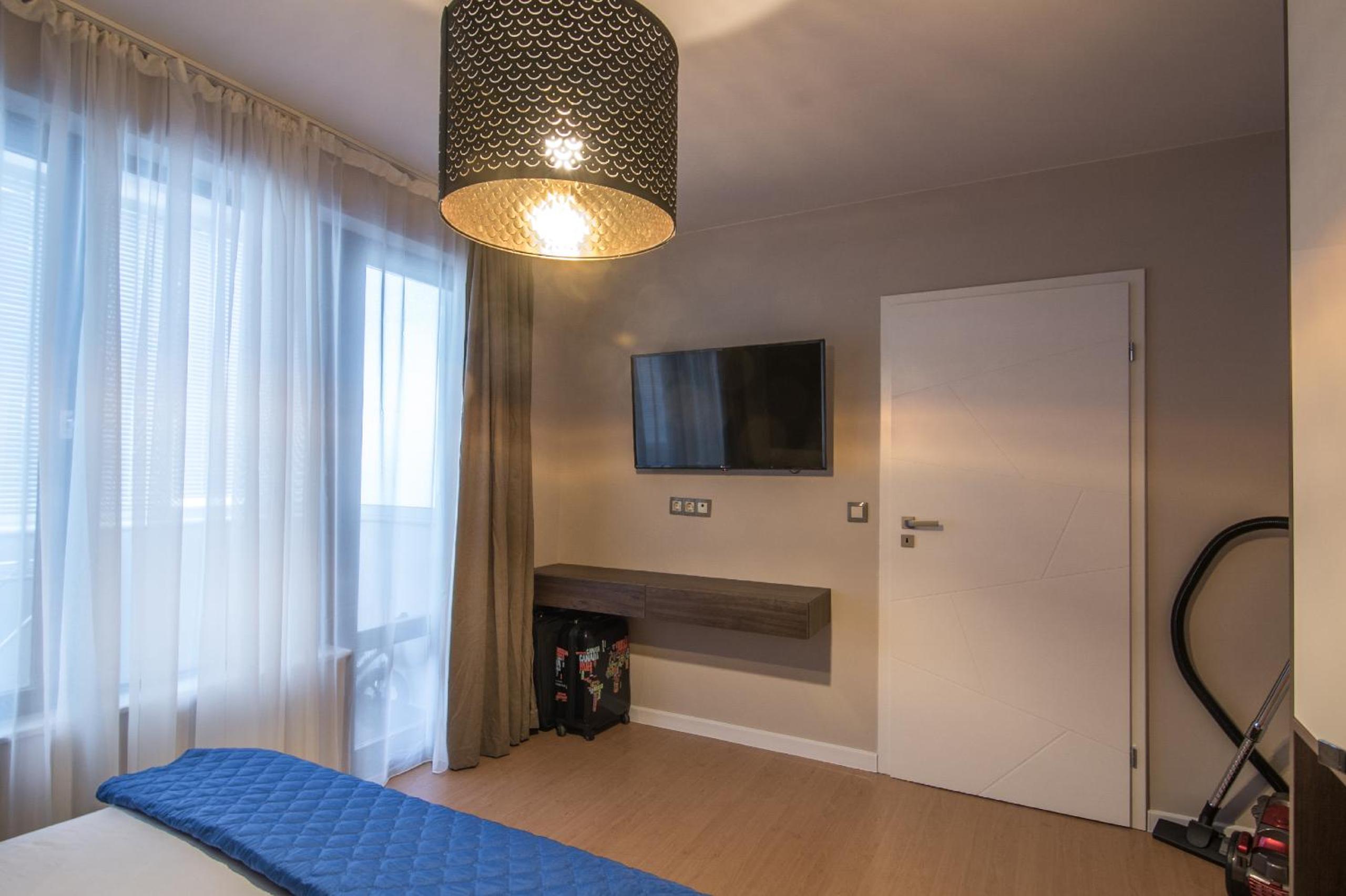 Modern flat nearby center FAST internet