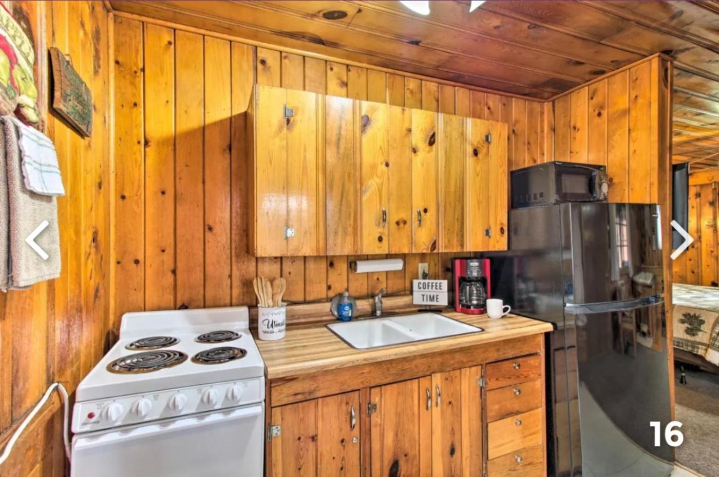 Hidden Rest Cabins and Resort