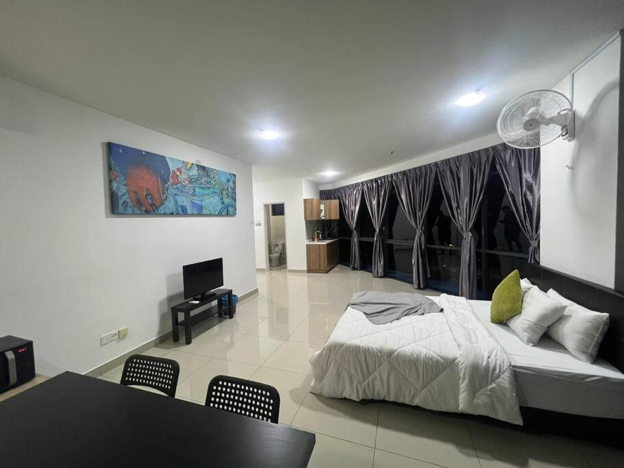 EntireUnit, Pool,Jaya One,Petaling Jaya,Pacific Towers photo 1