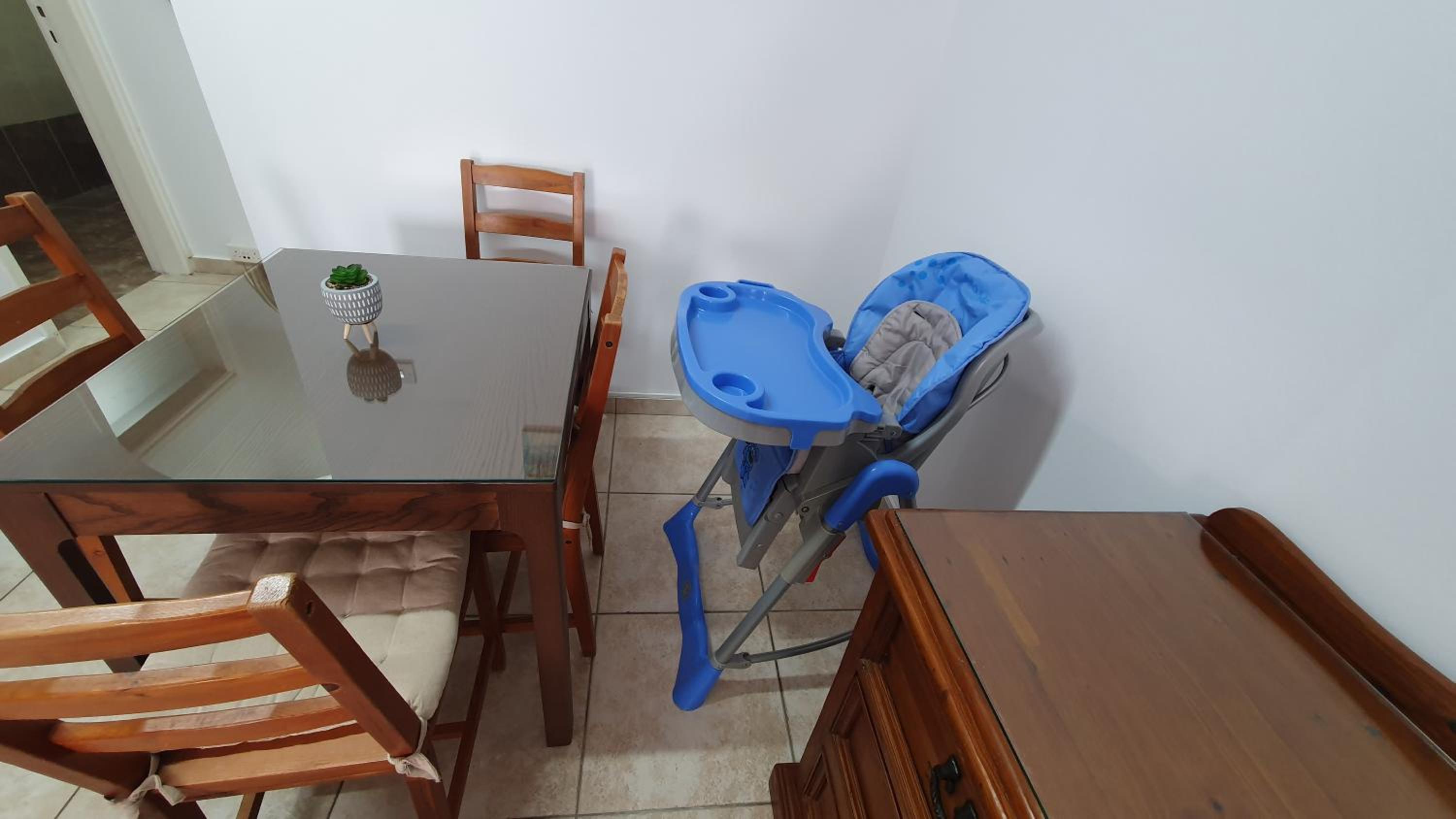 Peaceful Apartment with Double Bed - Oak Breeze
