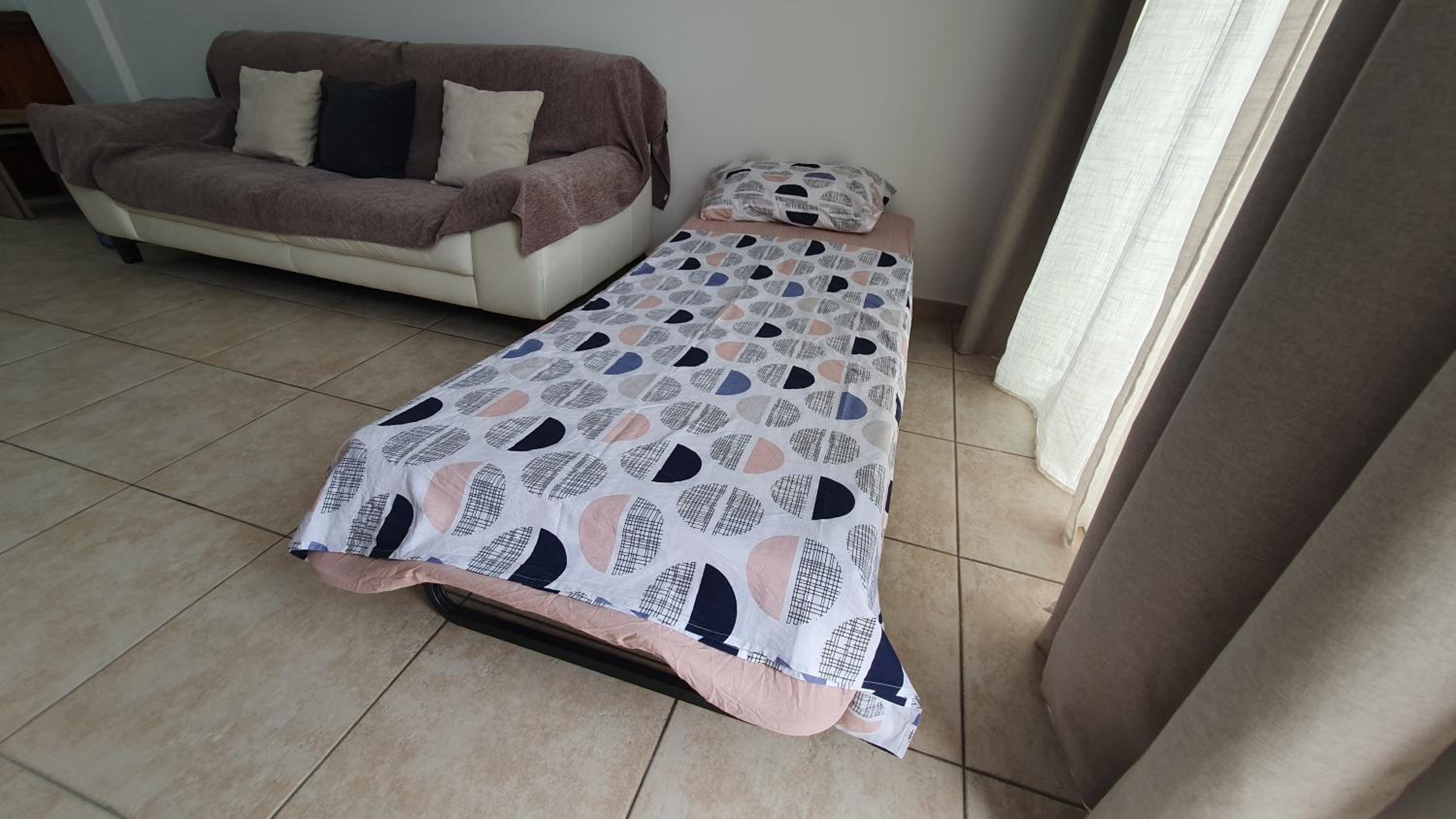 Peaceful Apartment with Double Bed - Oak Breeze
