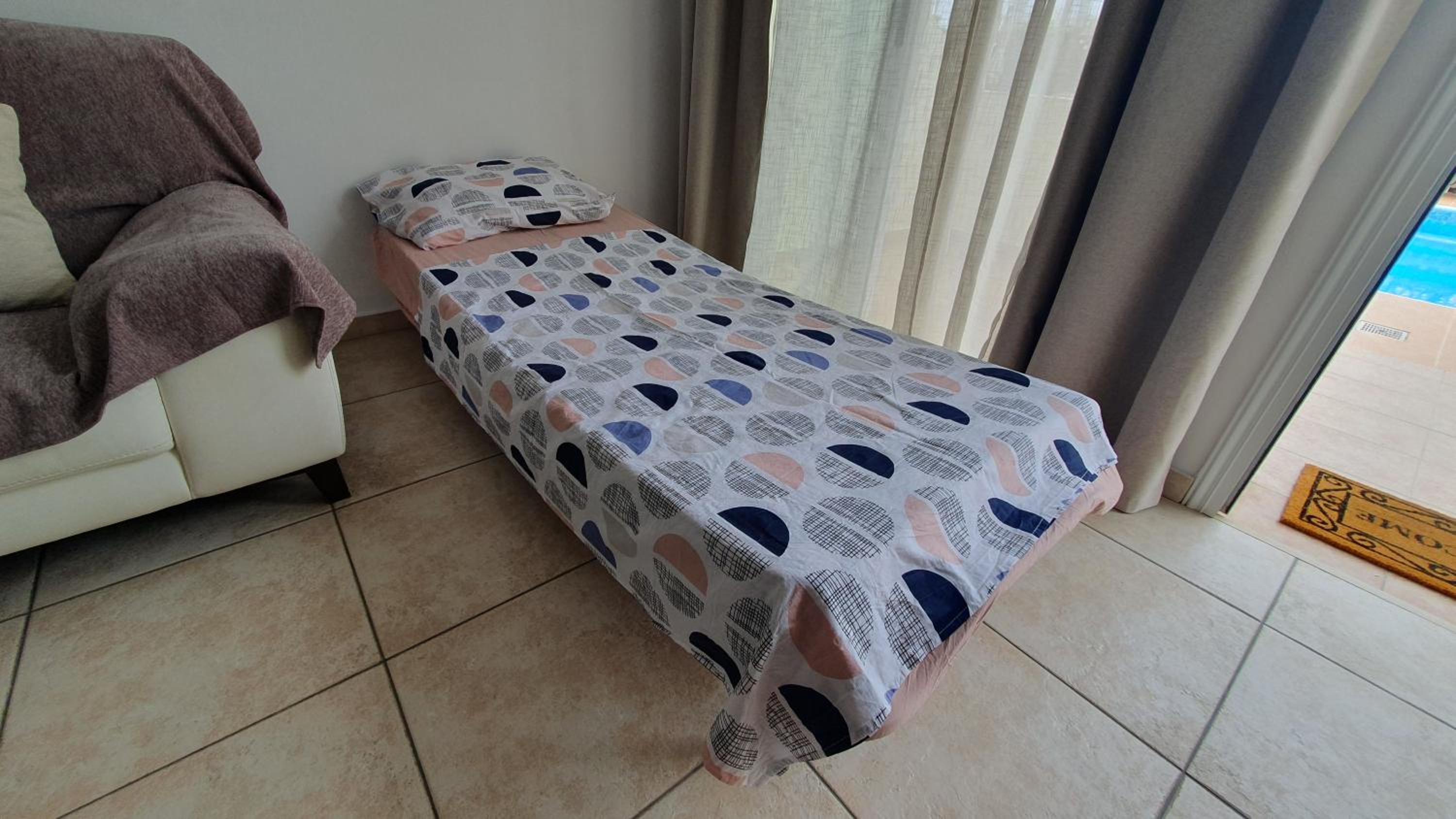 Peaceful Apartment with Double Bed - Oak Breeze
