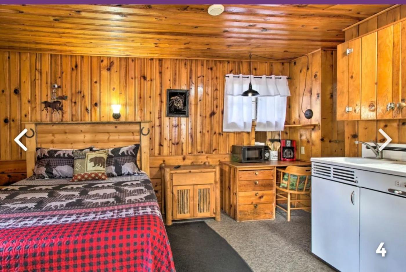 Hidden Rest Cabins and Resort