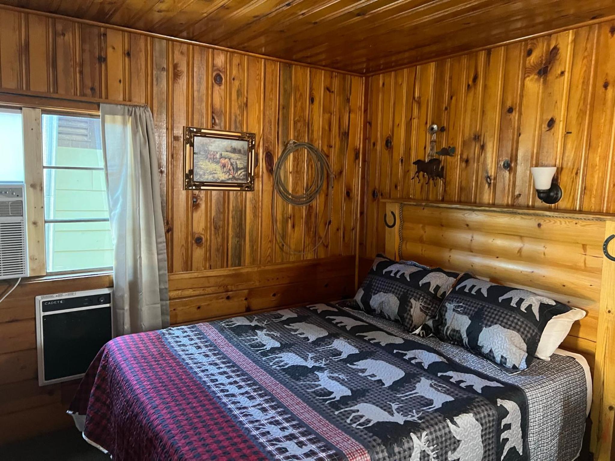 Hidden Rest Cabins and Resort