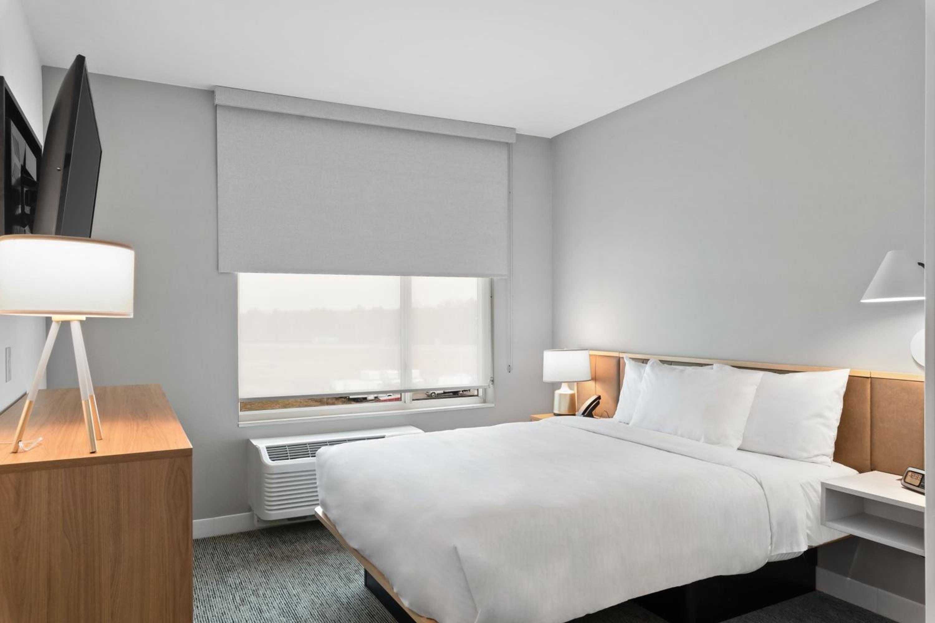 TownePlace Suites by Marriott White Hall - Property Image 4