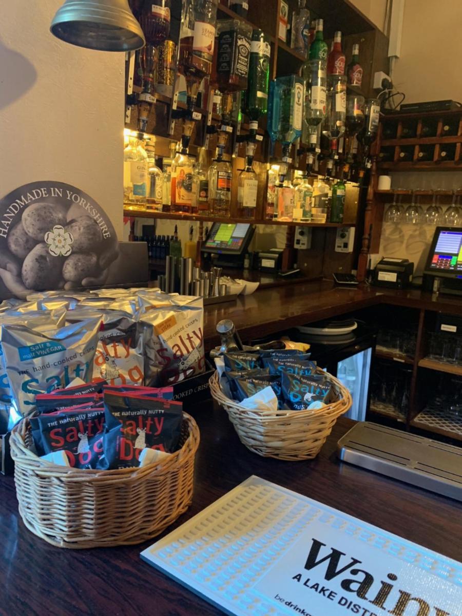 bar