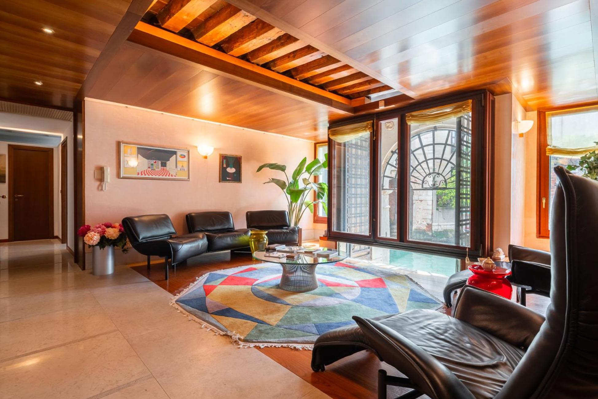 Casa Flavia ai Morosini - Luxury apartment with Canal View