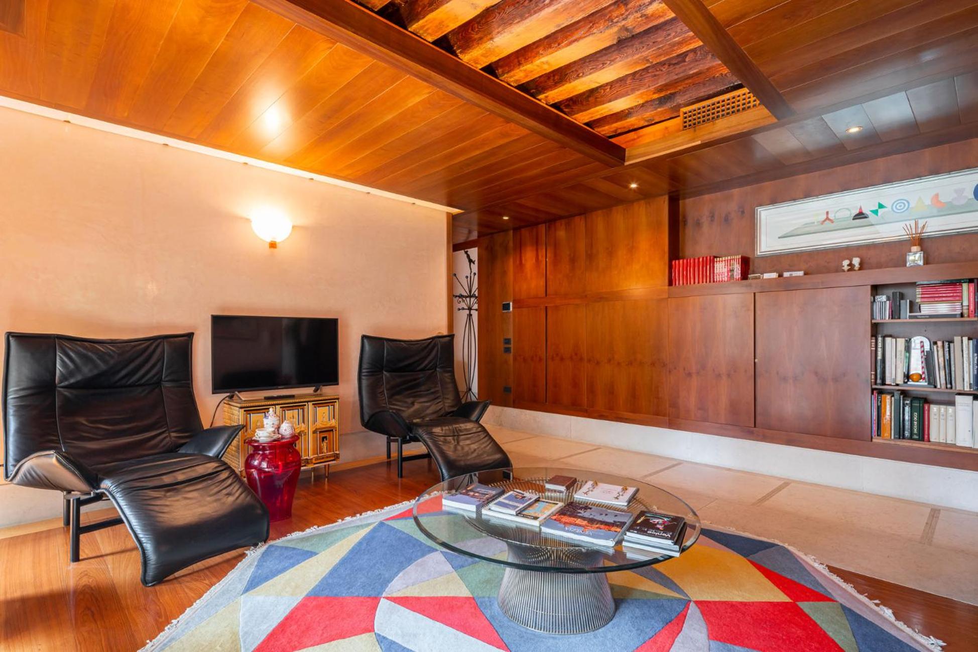 Casa Flavia ai Morosini - Luxury apartment with Canal View