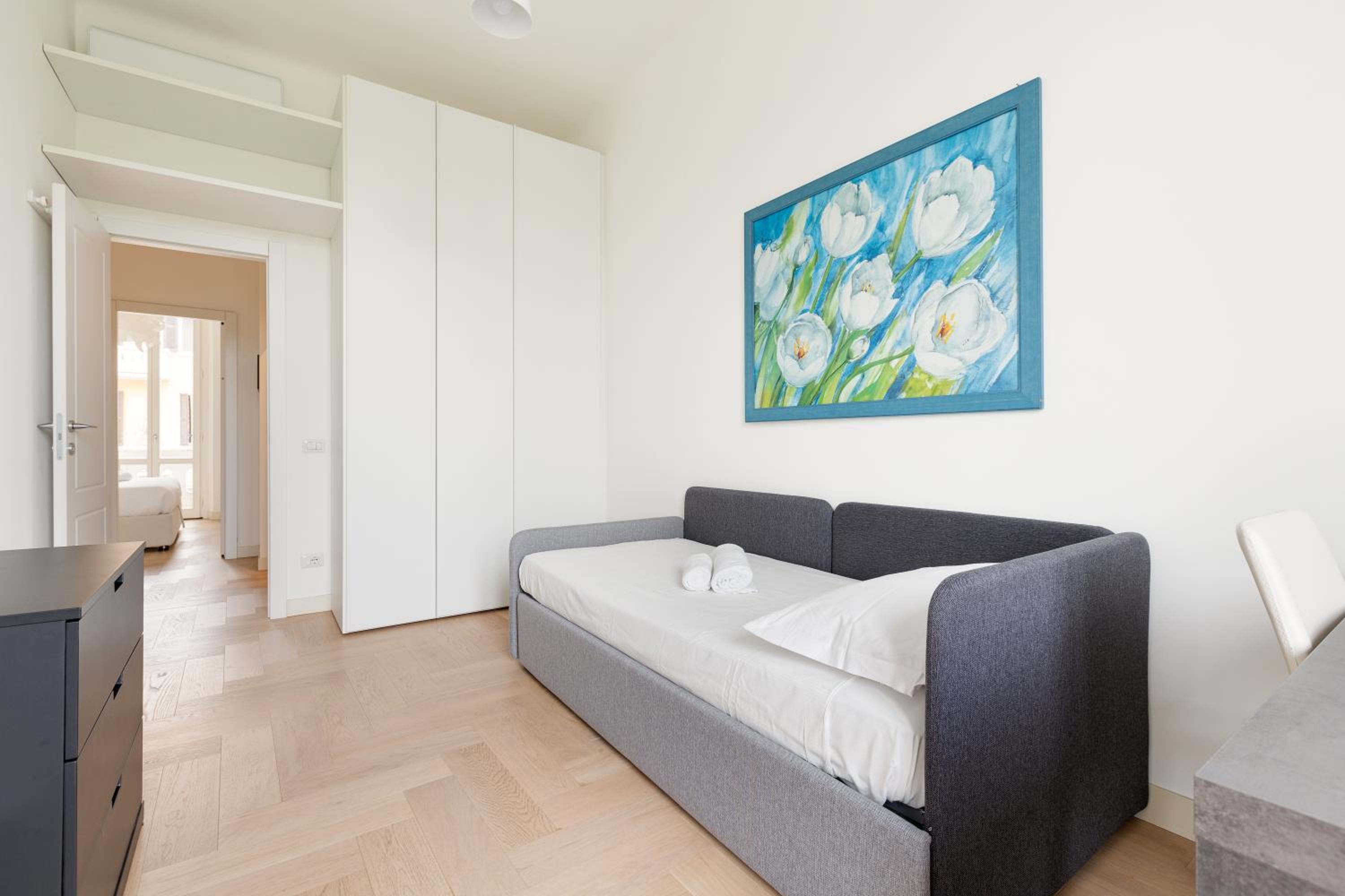 Milano- Darsena and Navigli Area! Cozy APT!