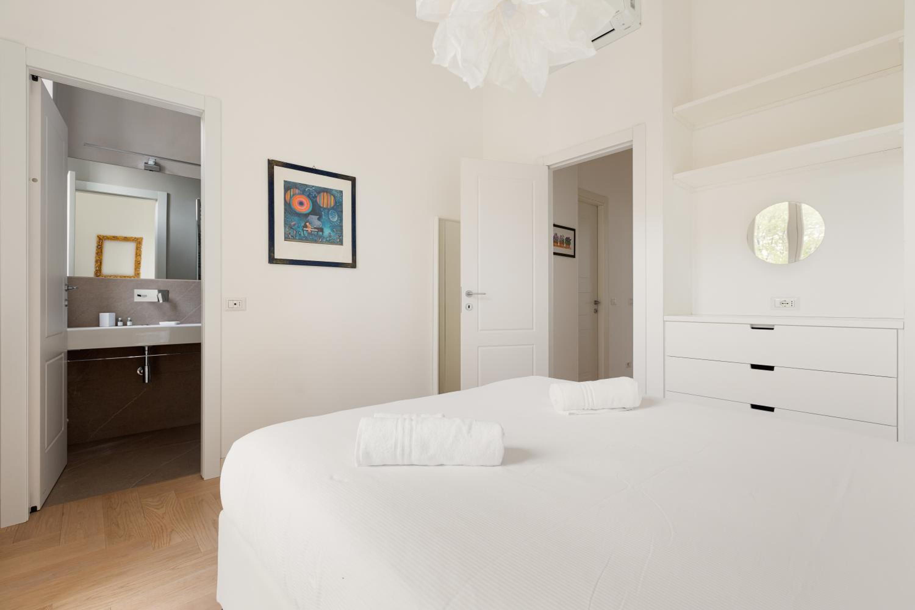 Milano- Darsena and Navigli Area! Cozy APT!
