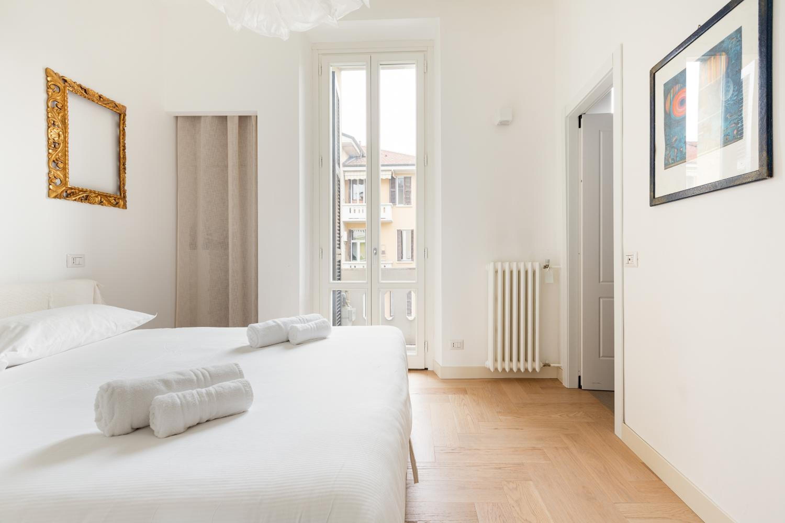 Milano- Darsena and Navigli Area! Cozy APT!
