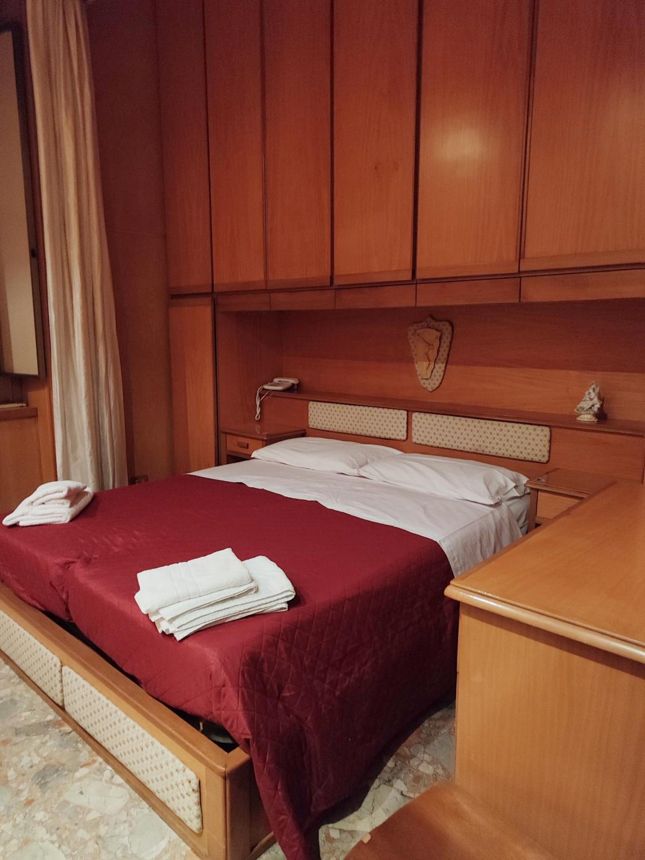 Napoli Residenza Castiglia
