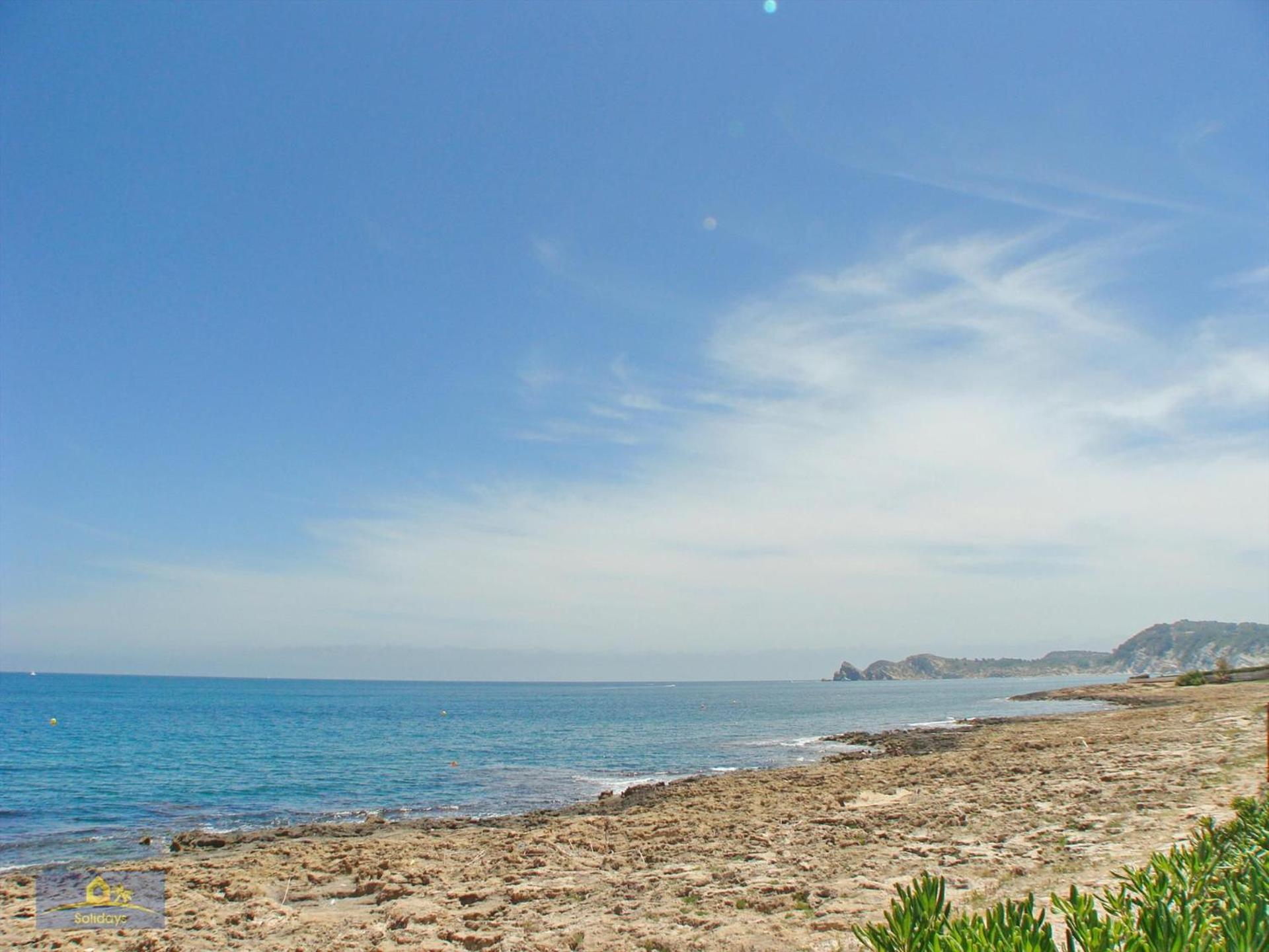 Photo 45