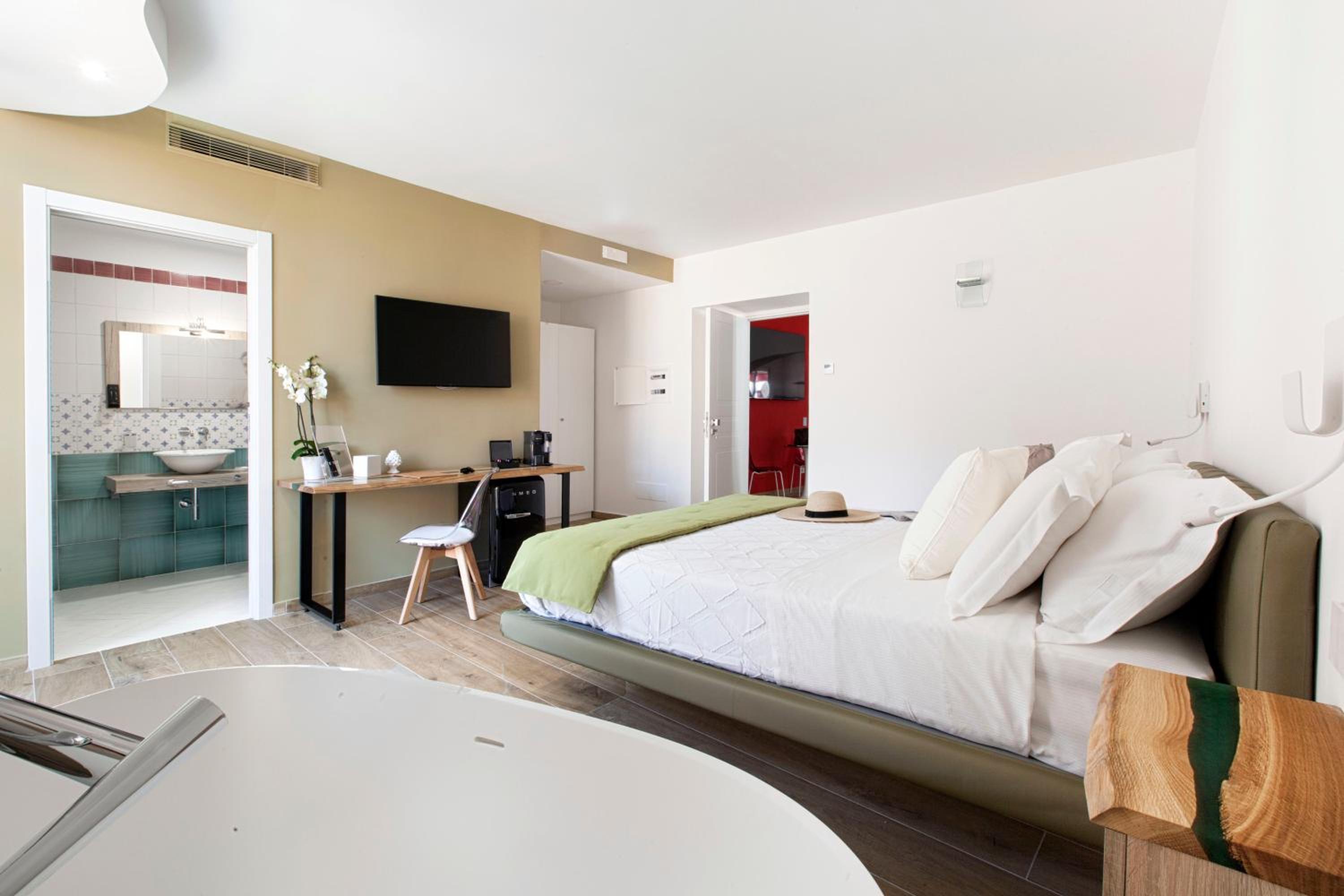 hotel room