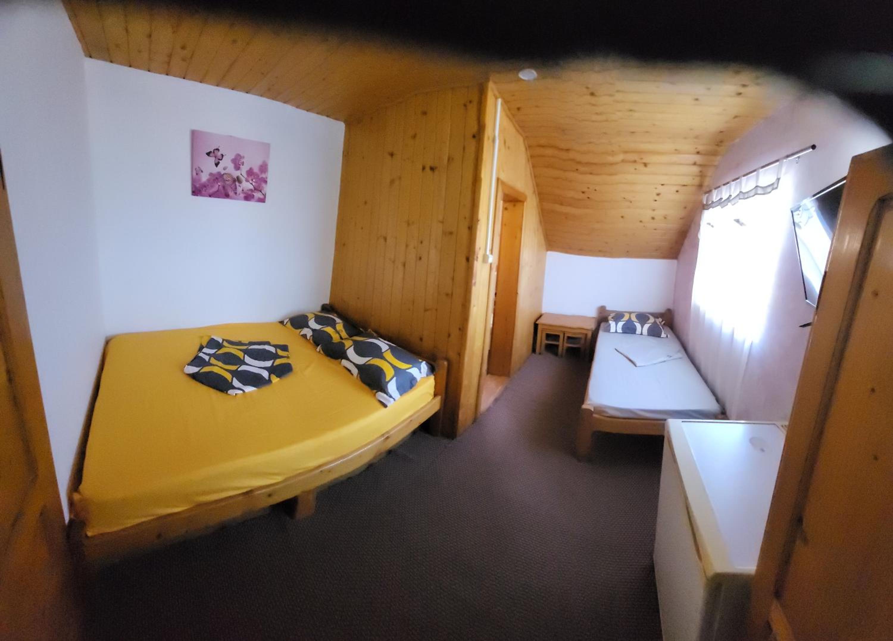 Casa Philip Costinești, acceptăm vouchere de vacanta view 3