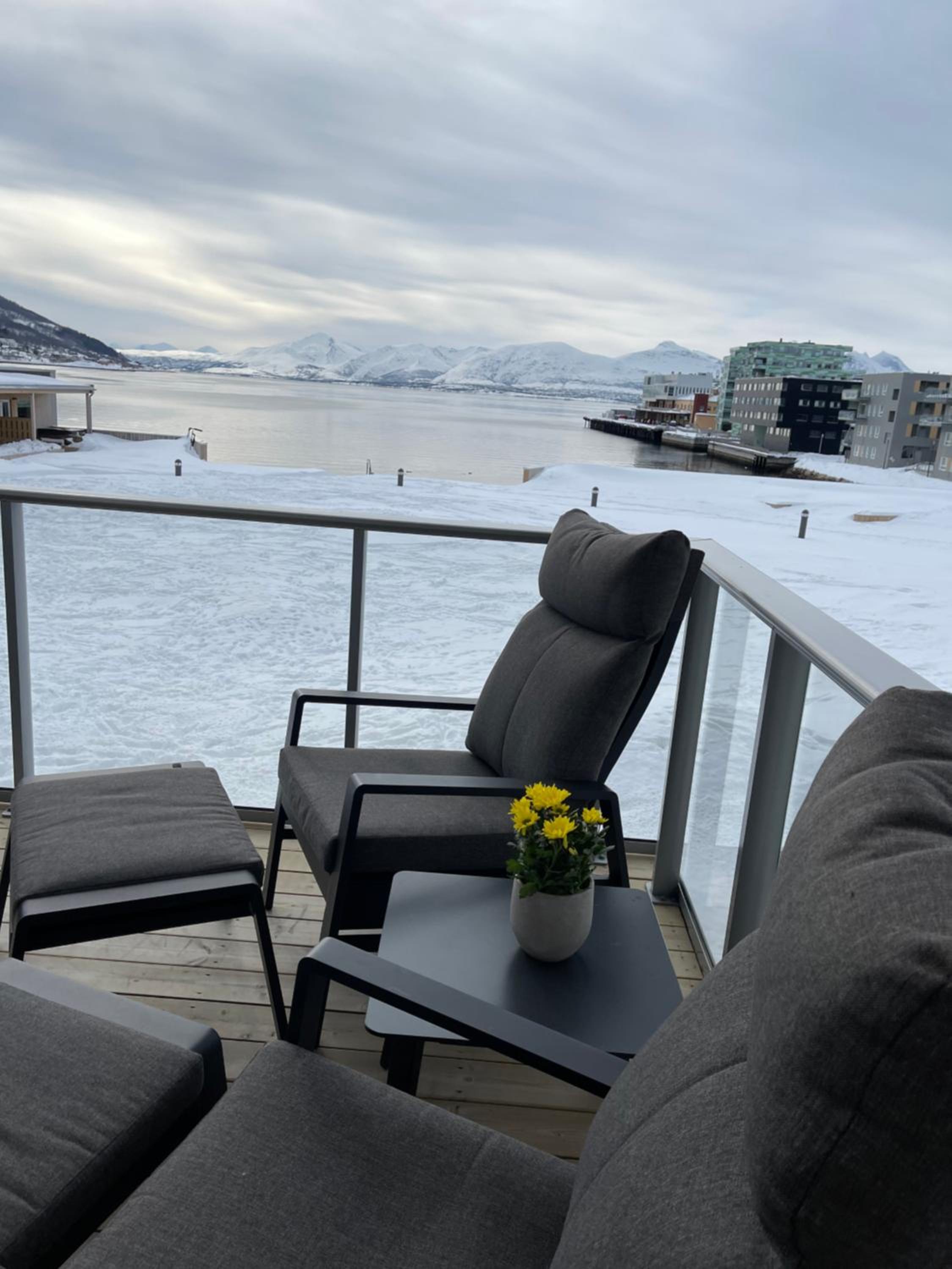 Ocean view apartment
