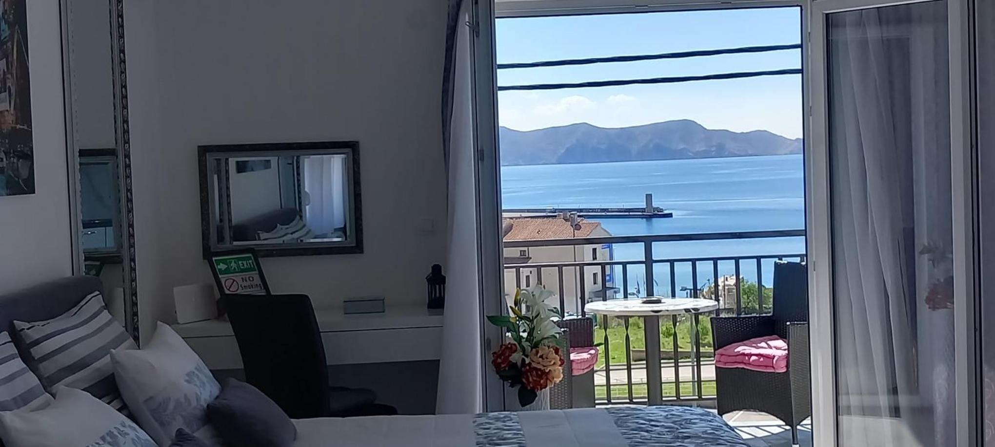 Beautiful sea view 6 luxury studio Danijela 1