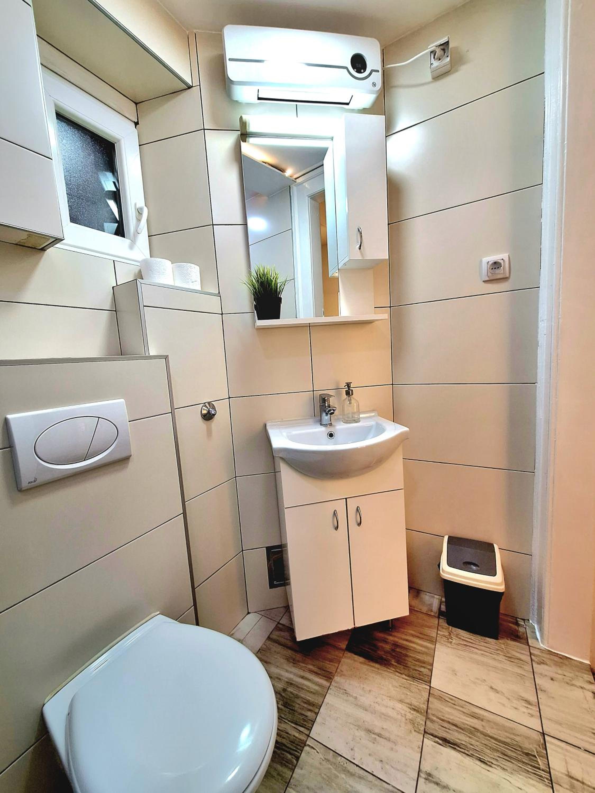 GENIUS APARTMENT