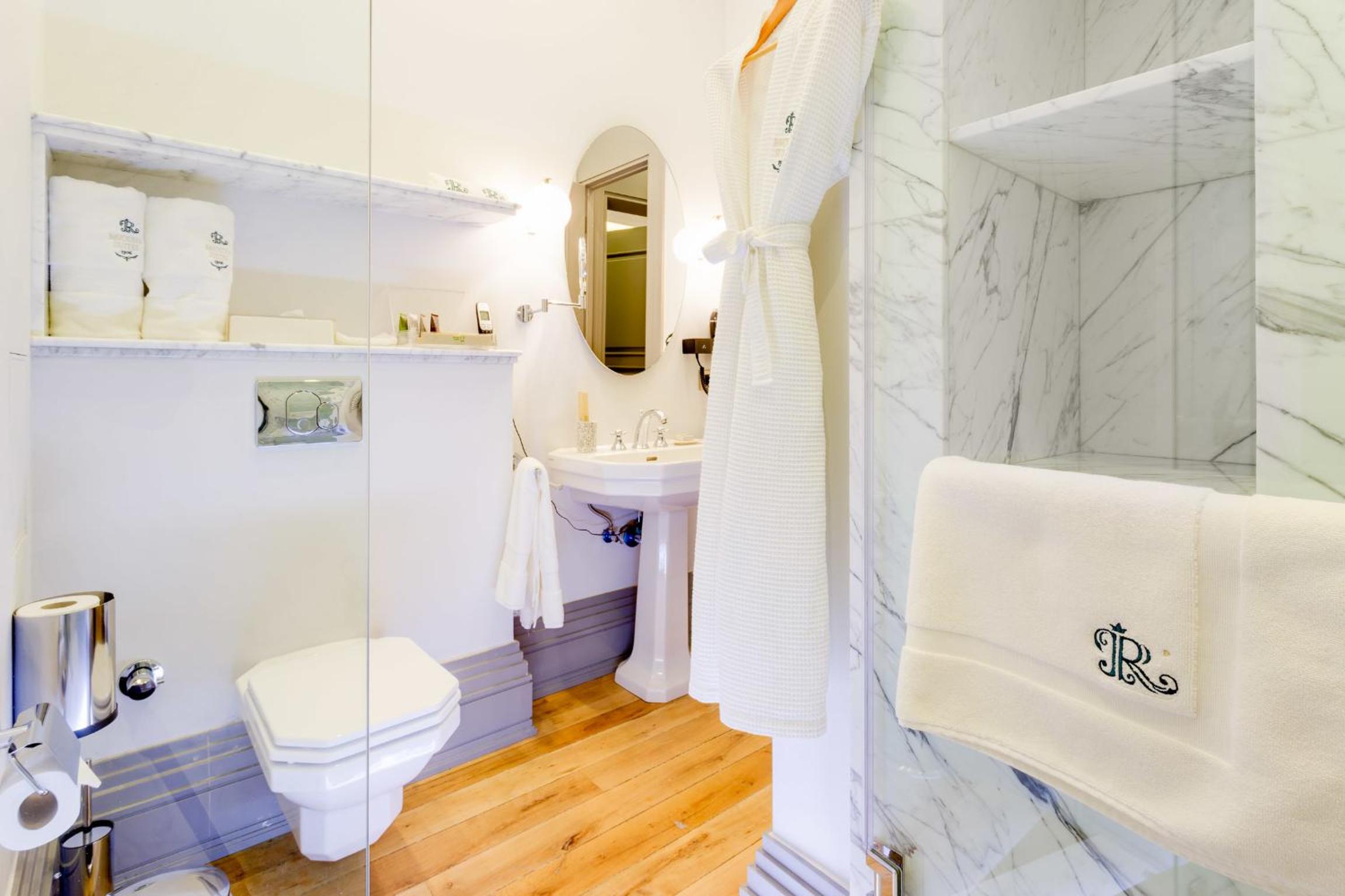 Ravouna 1906 Bosphorus Istanbul - Image 5