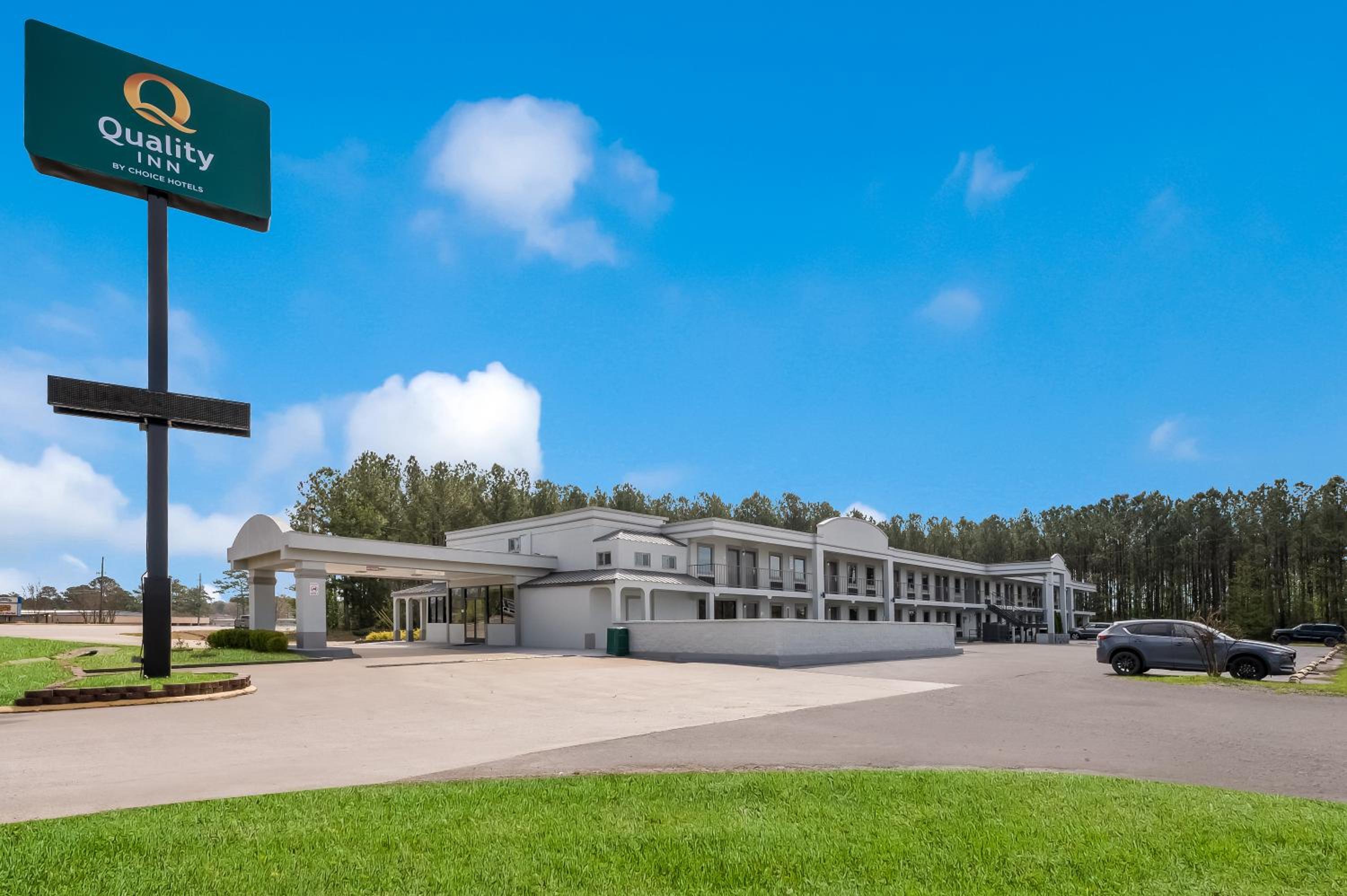 Gadsden Vacations - Quality Inn Gadsden - Attalla - Property Image 2