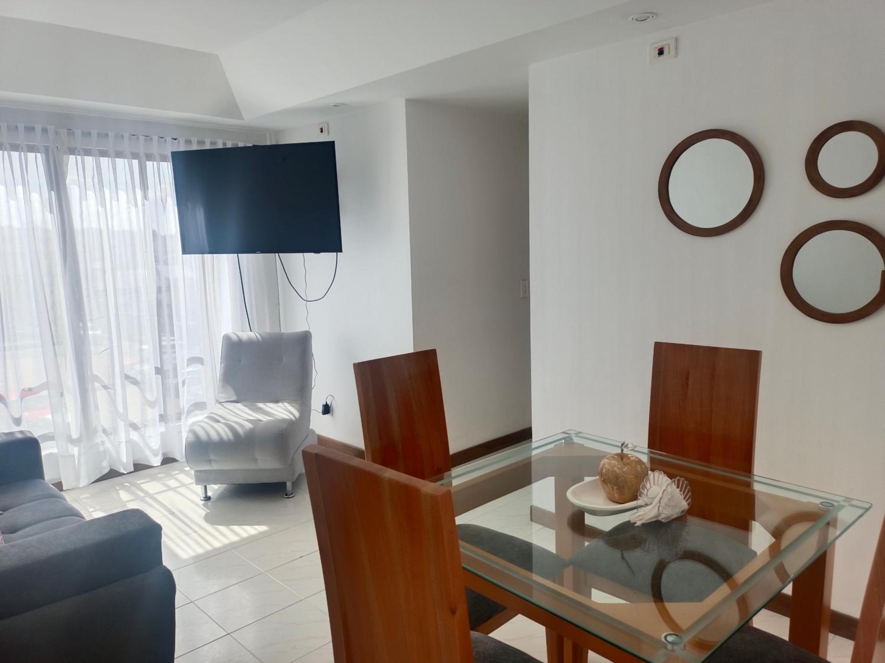 Hotel Excelente ubicación y acogedor apartamento - Image 1