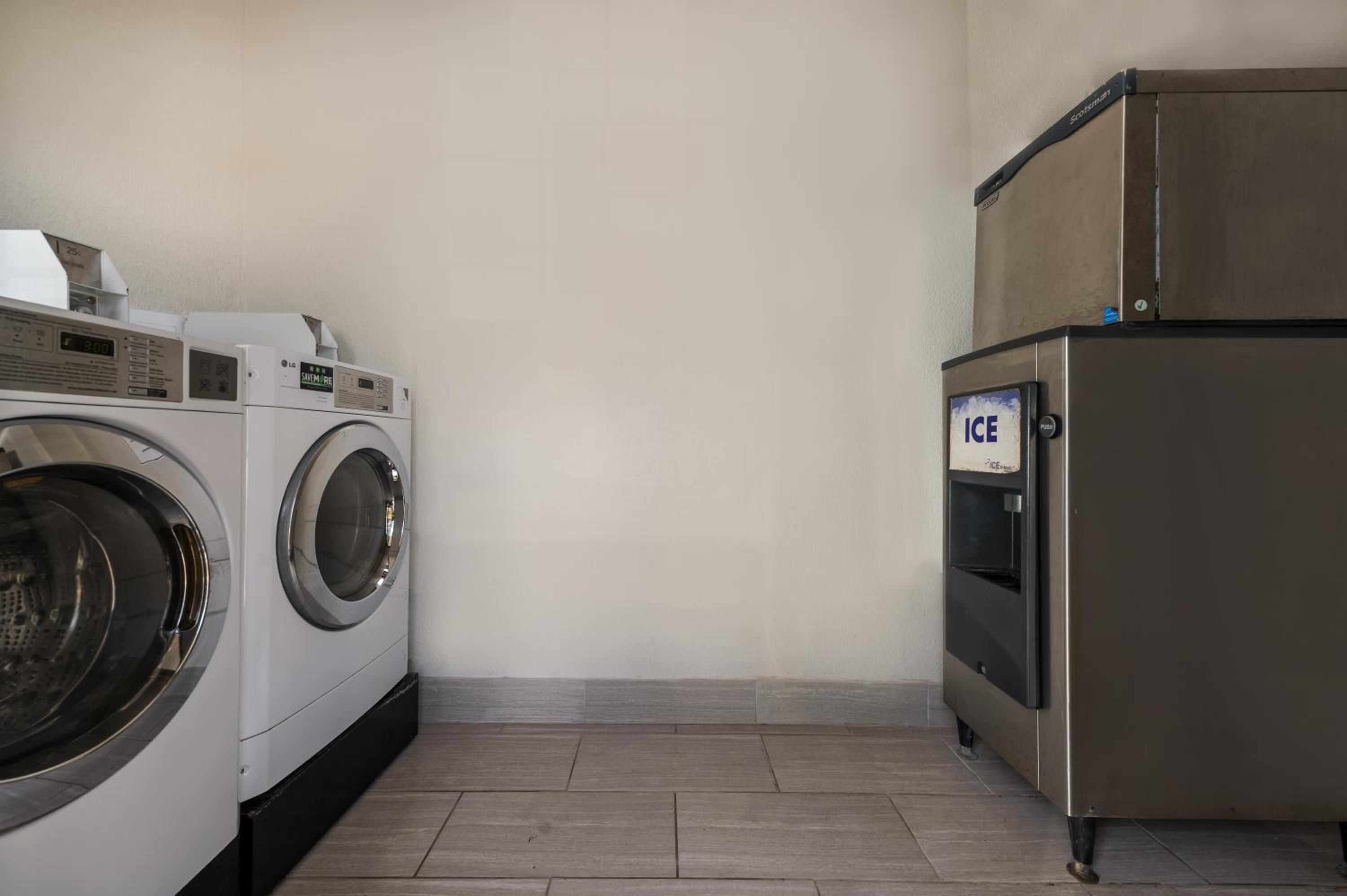 Gadsden Vacations - Quality Inn Gadsden - Attalla - Property Image 11