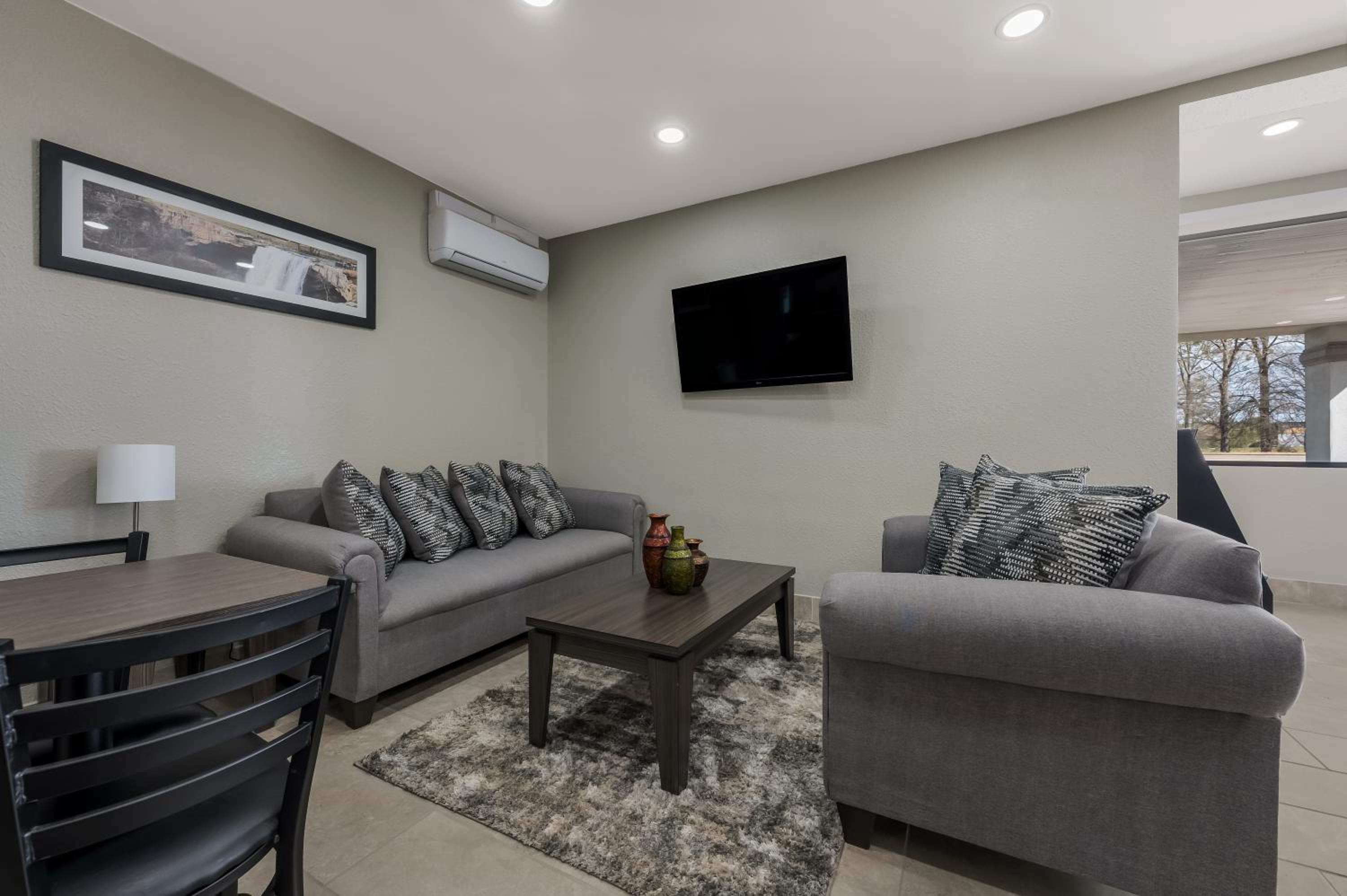 Gadsden Vacations - Quality Inn Gadsden - Attalla - Property Image 13