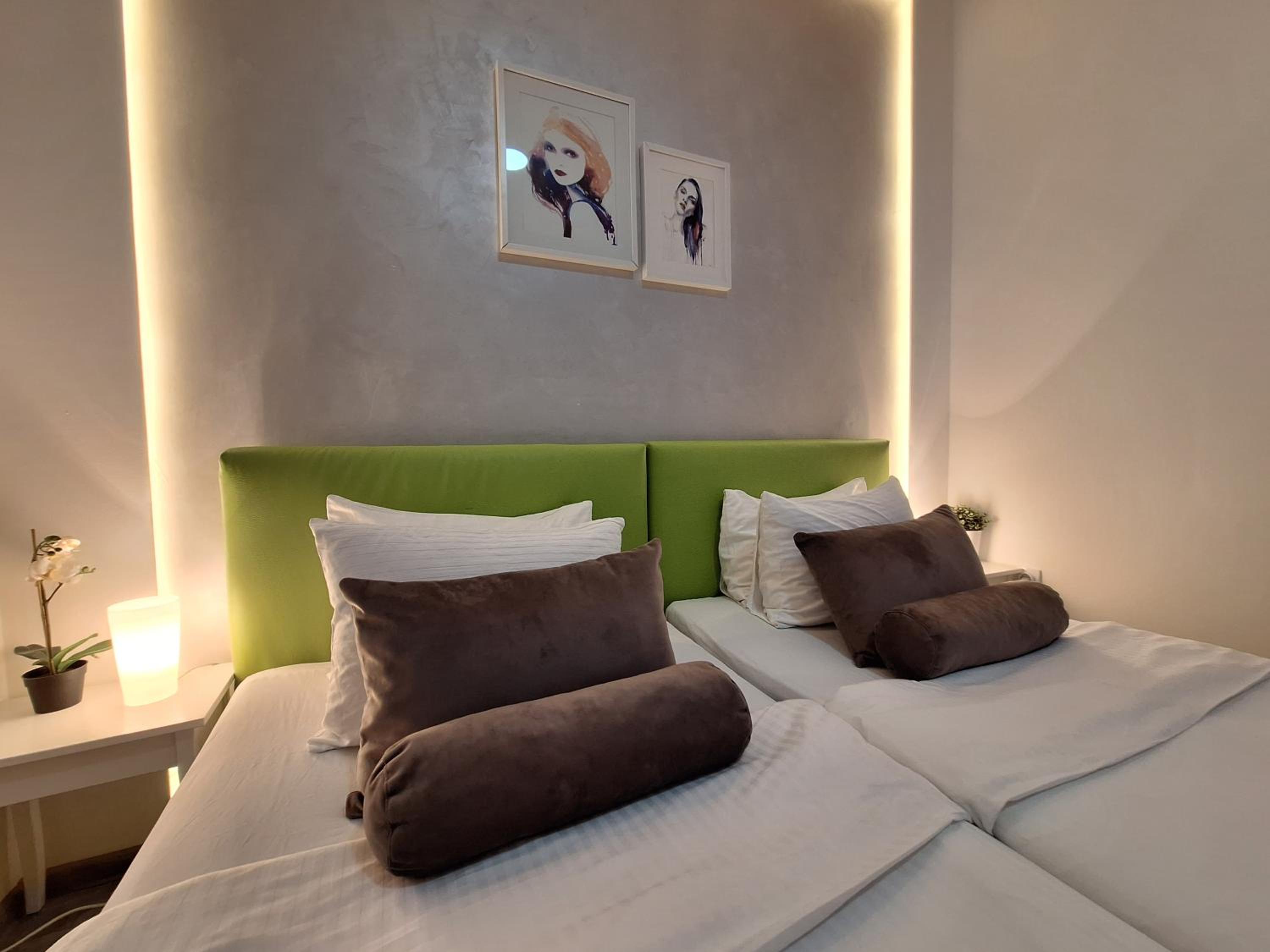 GENIUS APARTMENT