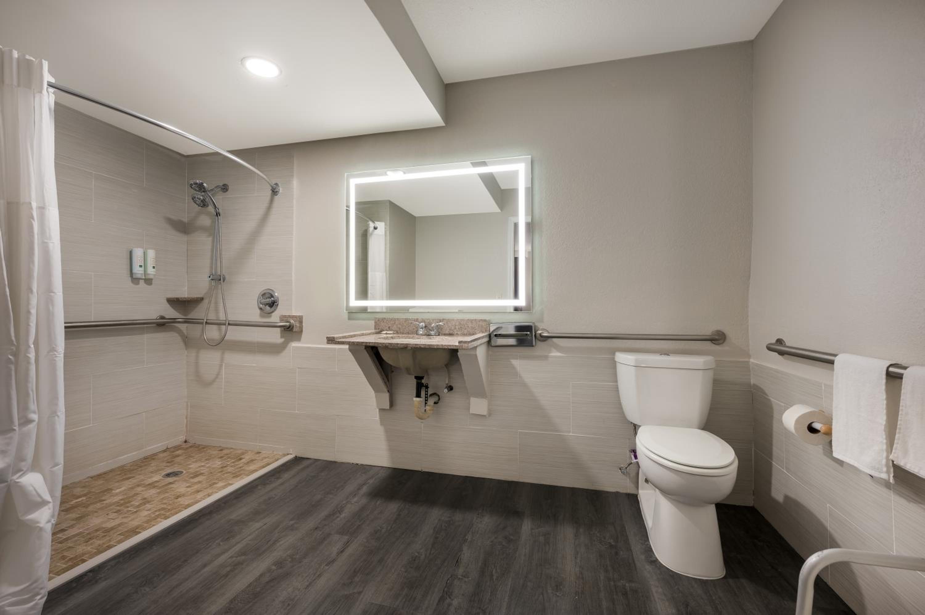 Gadsden Vacations - Quality Inn Gadsden - Attalla - Property Image 24