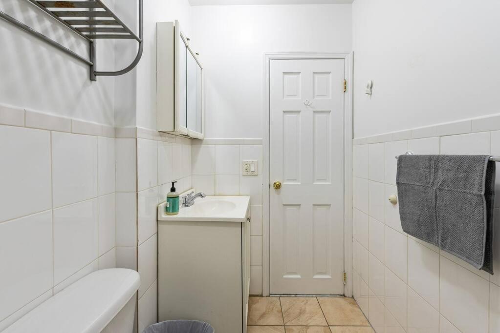 Lovely 3 bedroom apartment in NYC 2