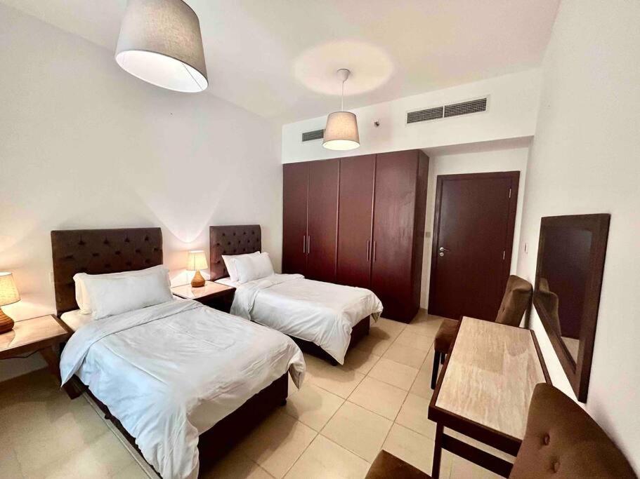 JBR Sea View 2 Bedroom Apartment