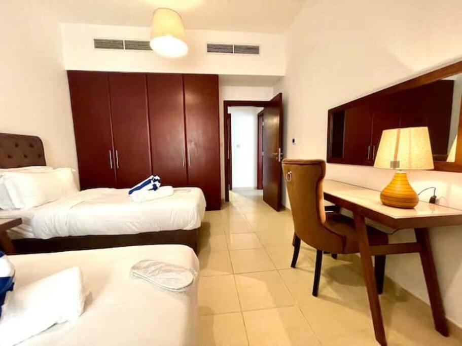 JBR Sea View 2 Bedroom Apartment