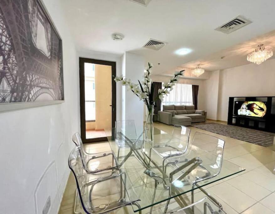 JBR Sea View 2 Bedroom Apartment