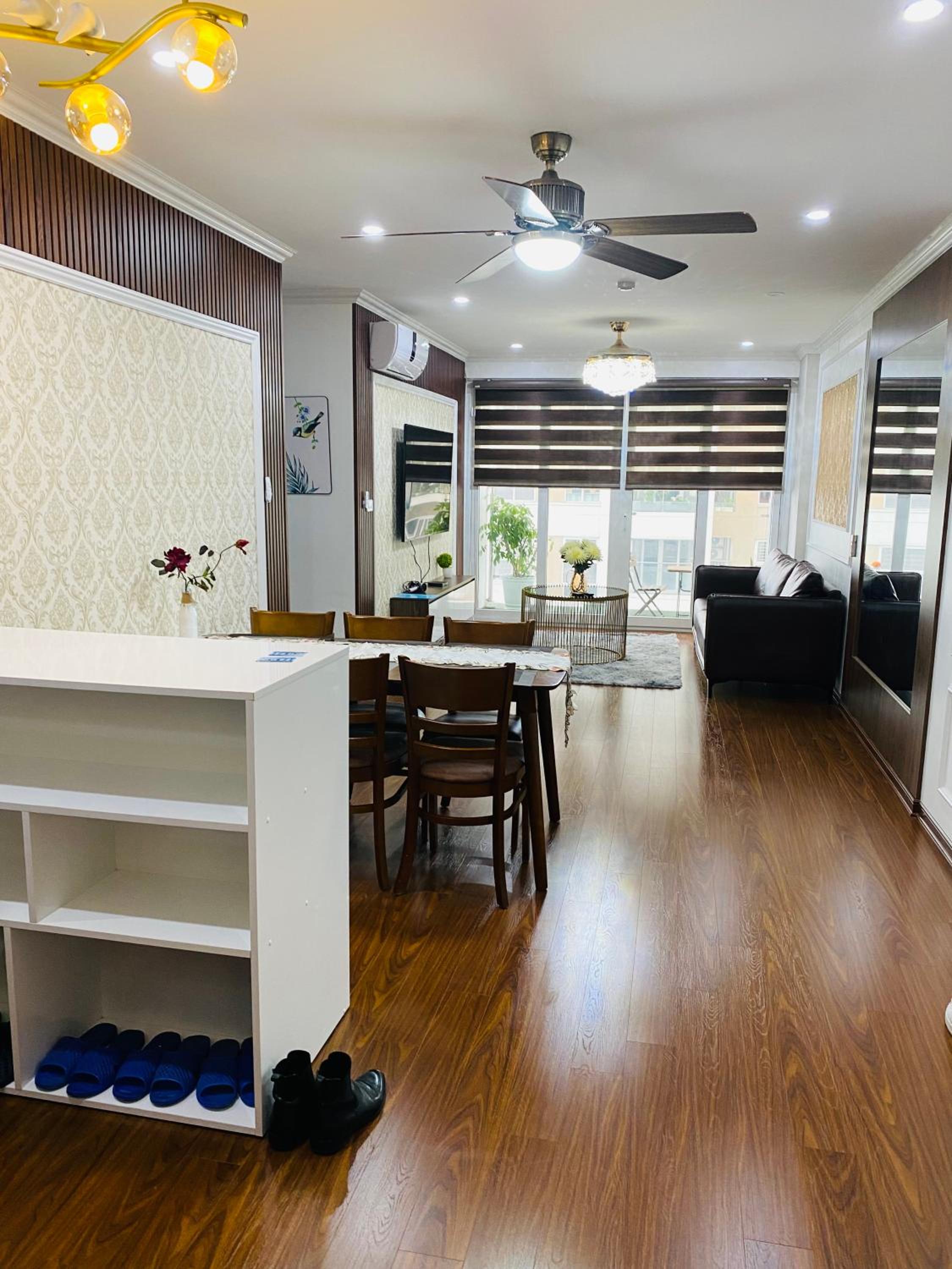 Three-bedroom house with sea view view 4