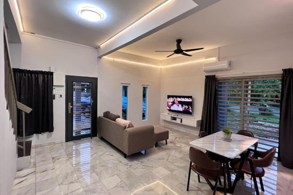 Pariston Homestay Bedong photo 1
