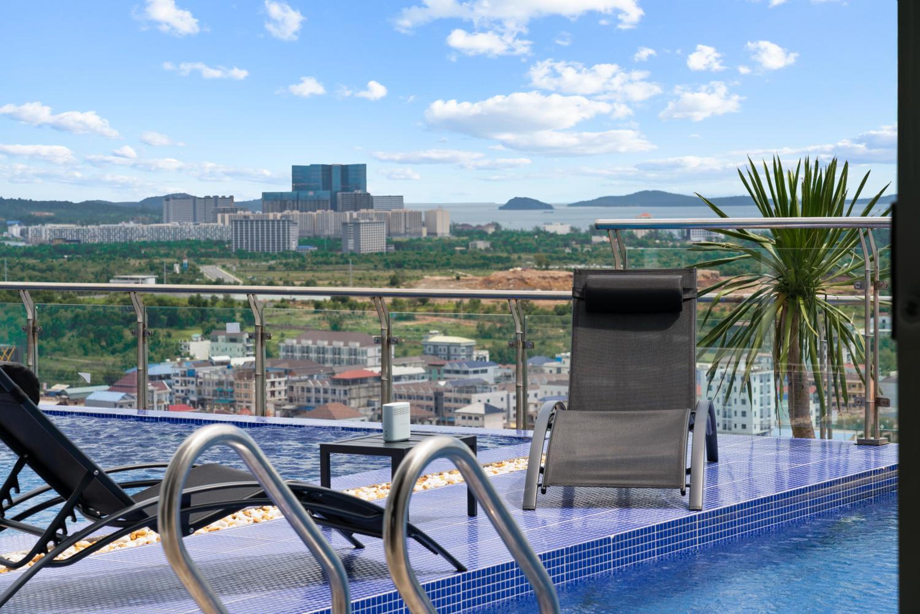 MLZ Apartments Sihanoukville