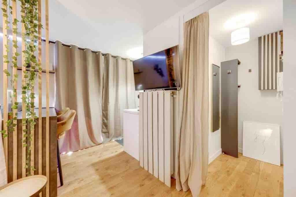 Appartement Panorama - à seulement 15 minutes des Champs-Élysées