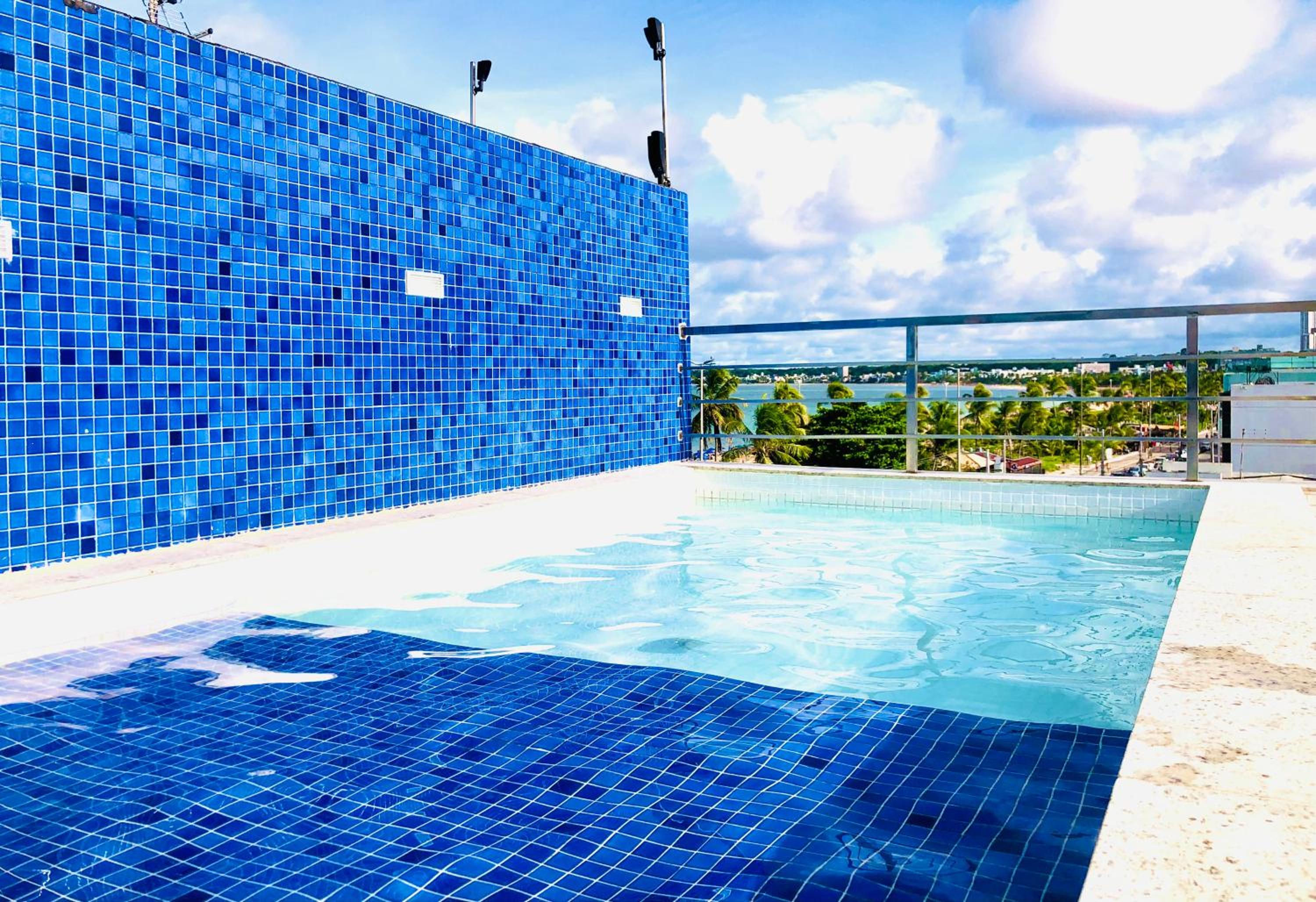 Tambaú Home Beira Mar - com varanda