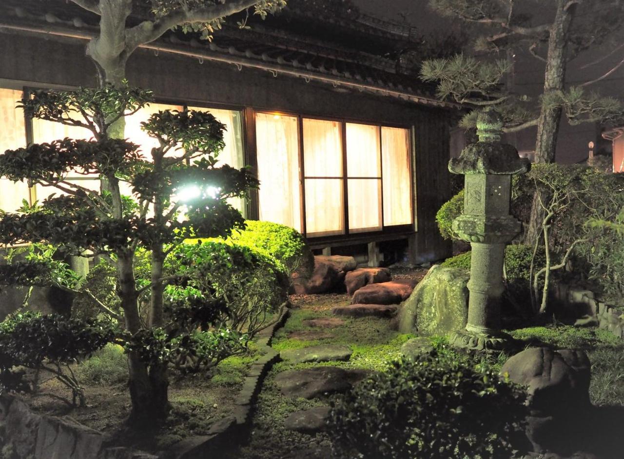 Minka -STAY century old Traditional Japanese house