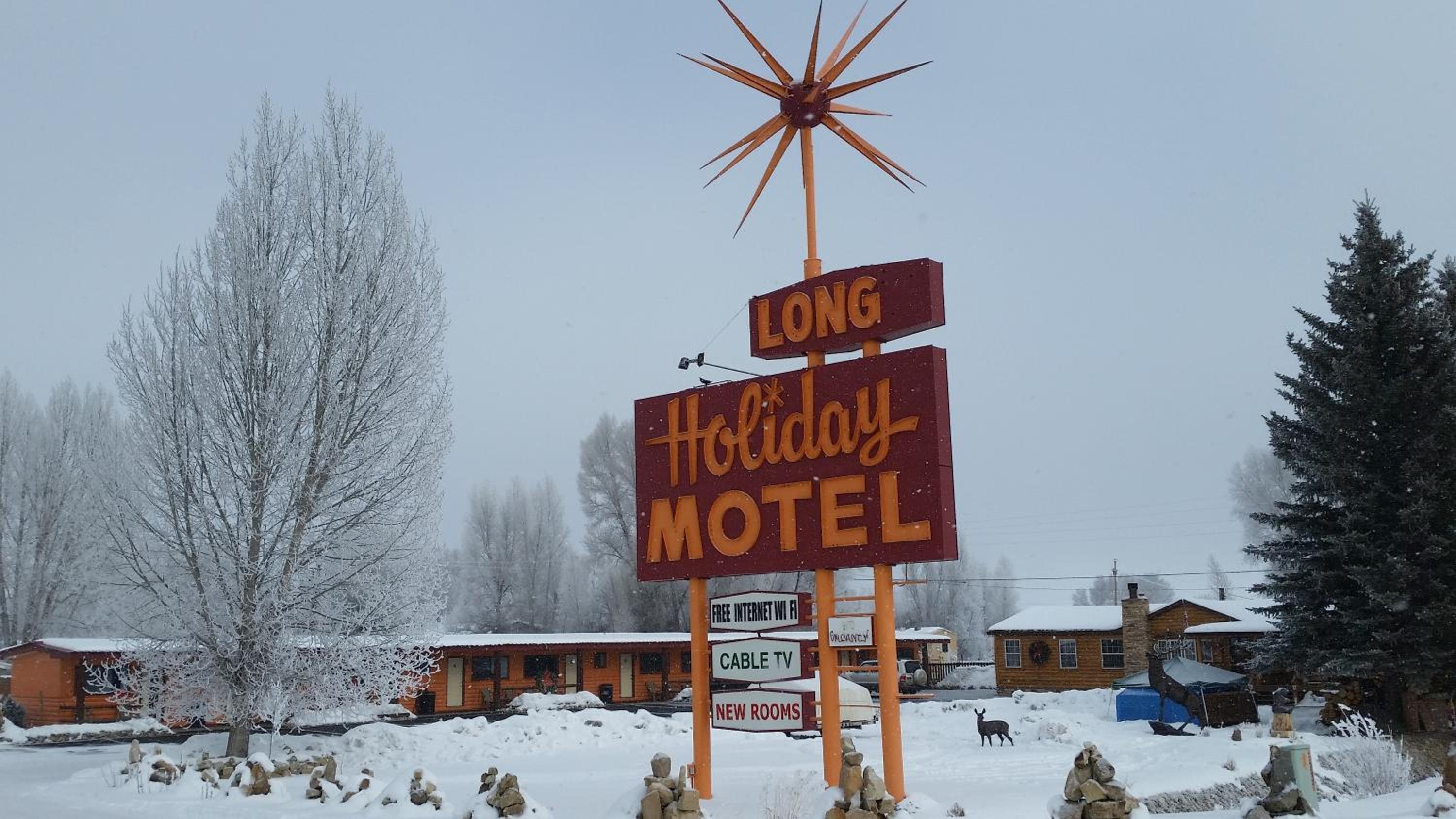 Gunnison Vacations - Long Holiday Motel - Property Image 30