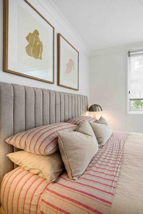 Blush on Broadbeach- beachside and pet friendly, 3rd floor walk up