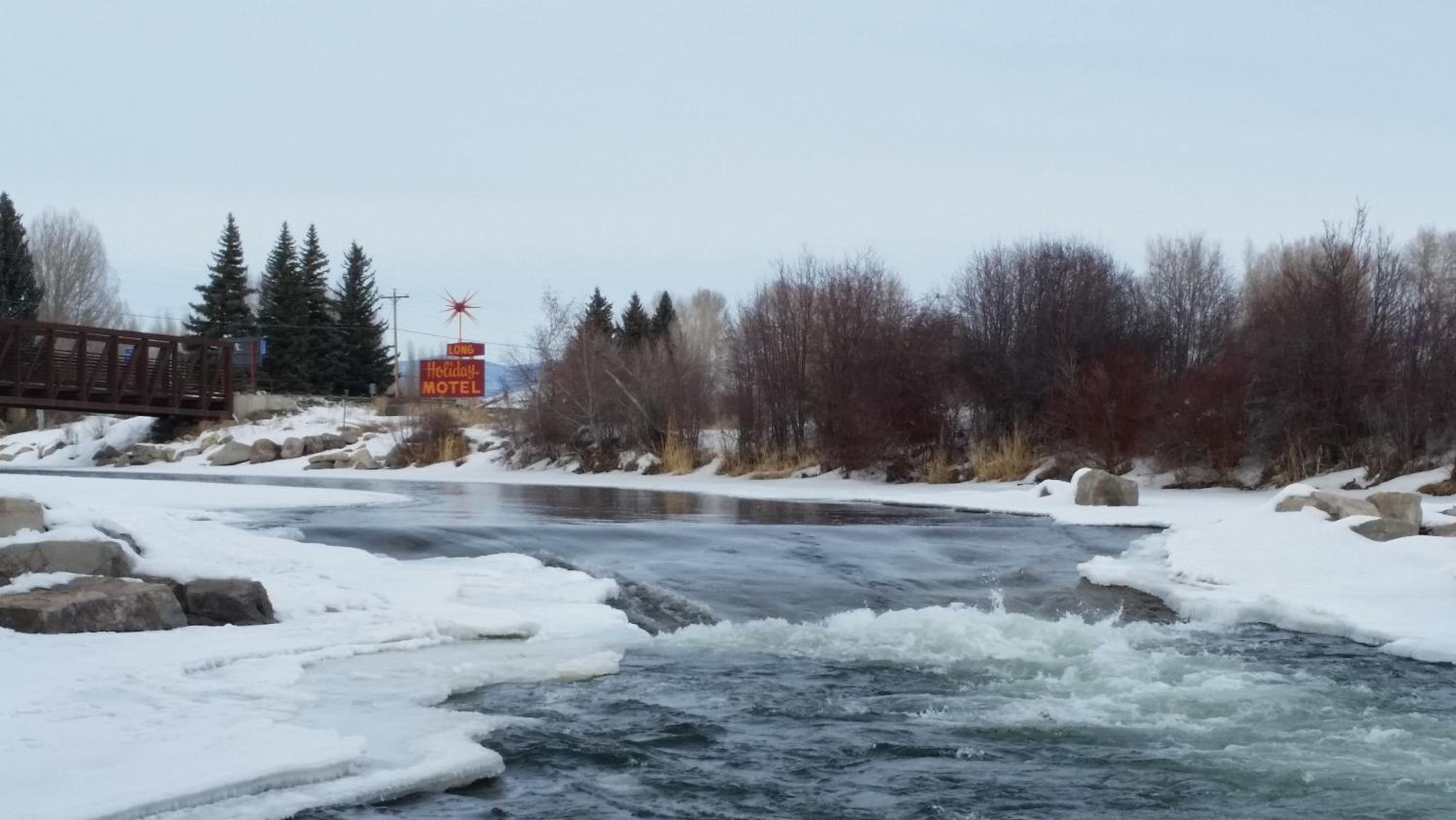 Gunnison Vacations - Long Holiday Motel - Property Image 8
